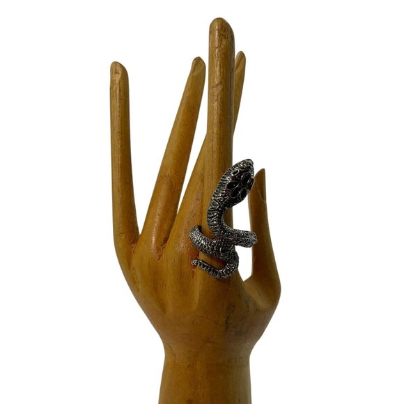 VTG Snake Sculped Figural Wrap Ring Sz 7 Silver BlackTone Details Goth Whimsical - Picture 3 of 8